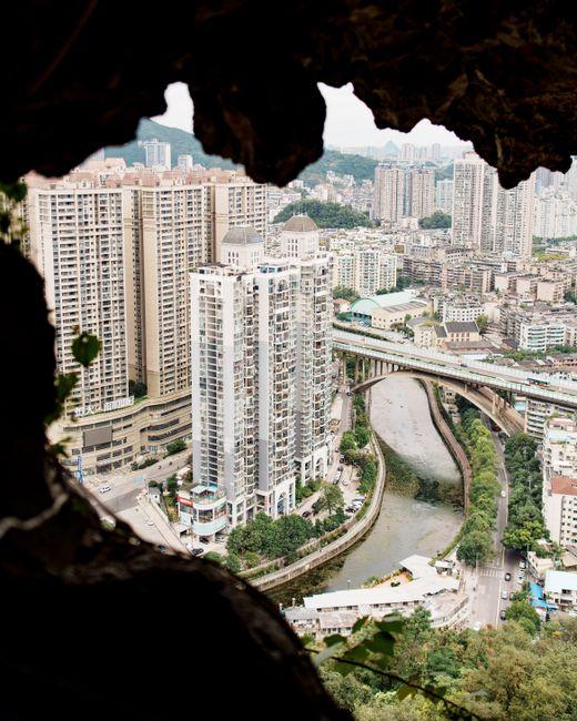 Guiyang Travel Guide: Guizhou's Capital & Gateway to Waterfalls