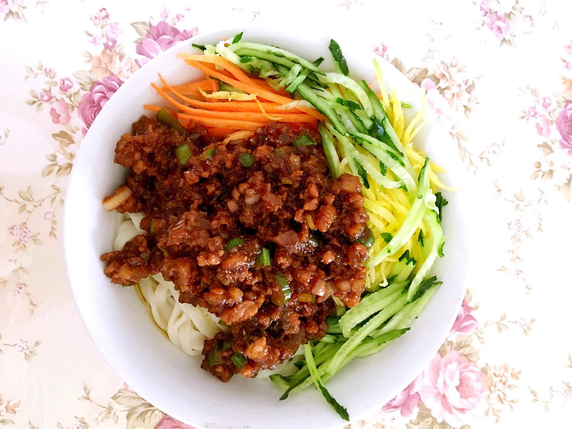 Zhajiangmian: Beijing's Noodles in Fermented Soybean Sauce