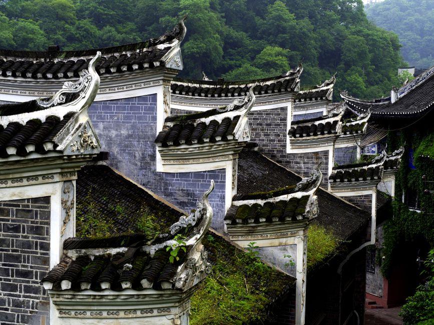 Fenghuang Ancient Town (凤凰古城)