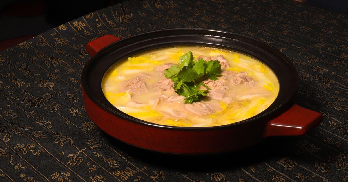 Big Plate Chicken (大盘鸡)