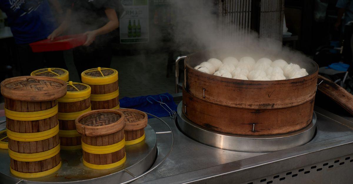 Goubuli Baozi (狗不理包子)