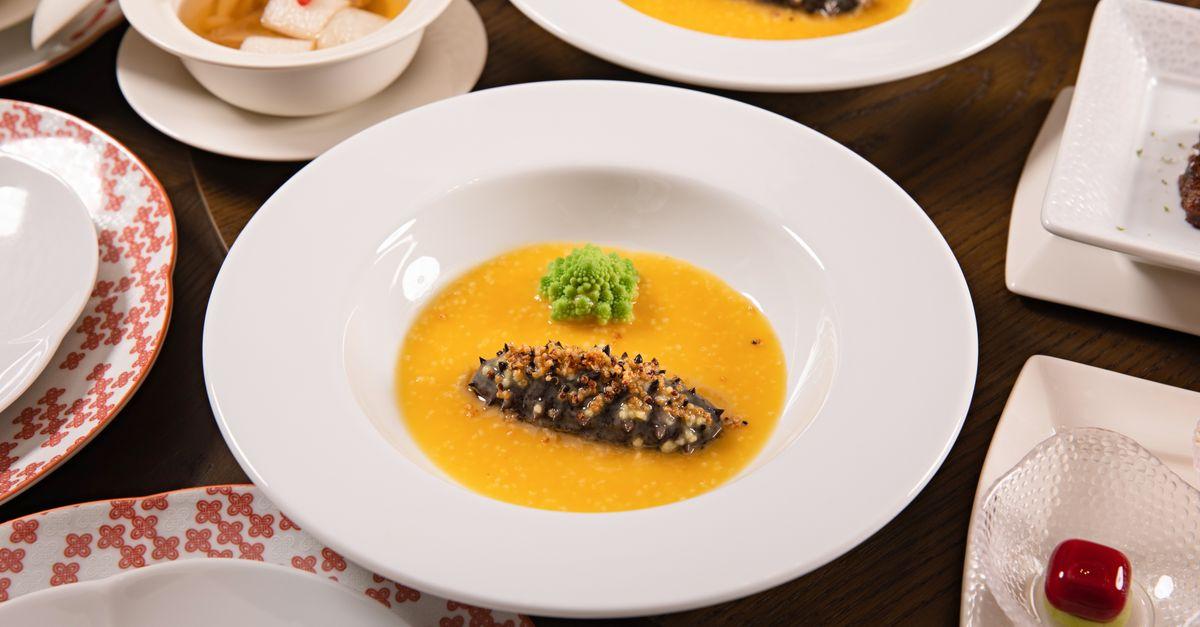 Scallion-Braised Sea Cucumber (葱烧辽参)