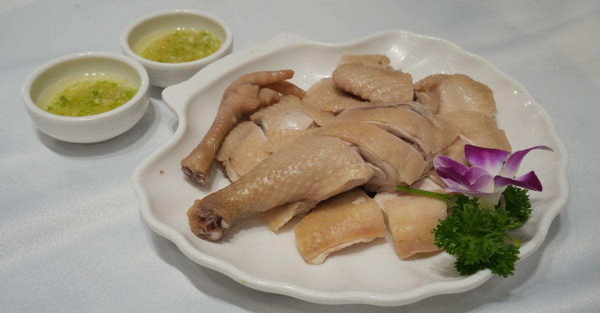 White Cut Chicken (白切鸡)