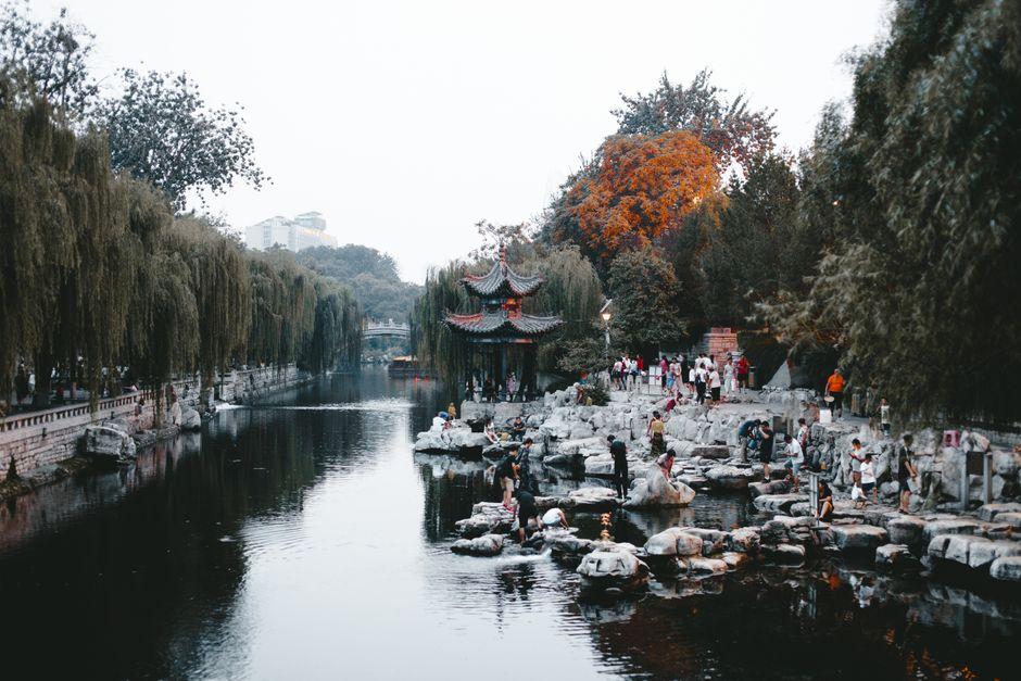 Jinan Travel Guide: Springs, Lakes & Shandong Cuisine