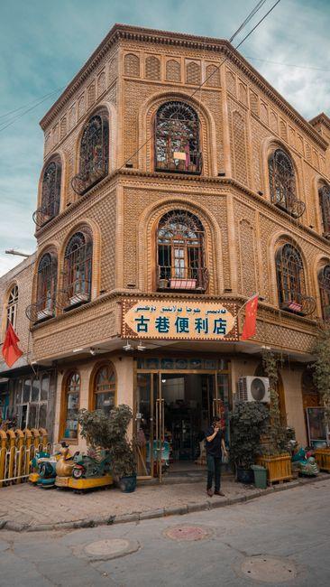 Kashgar Travel Guide: Silk Road Crossroads & Uyghur Heartland