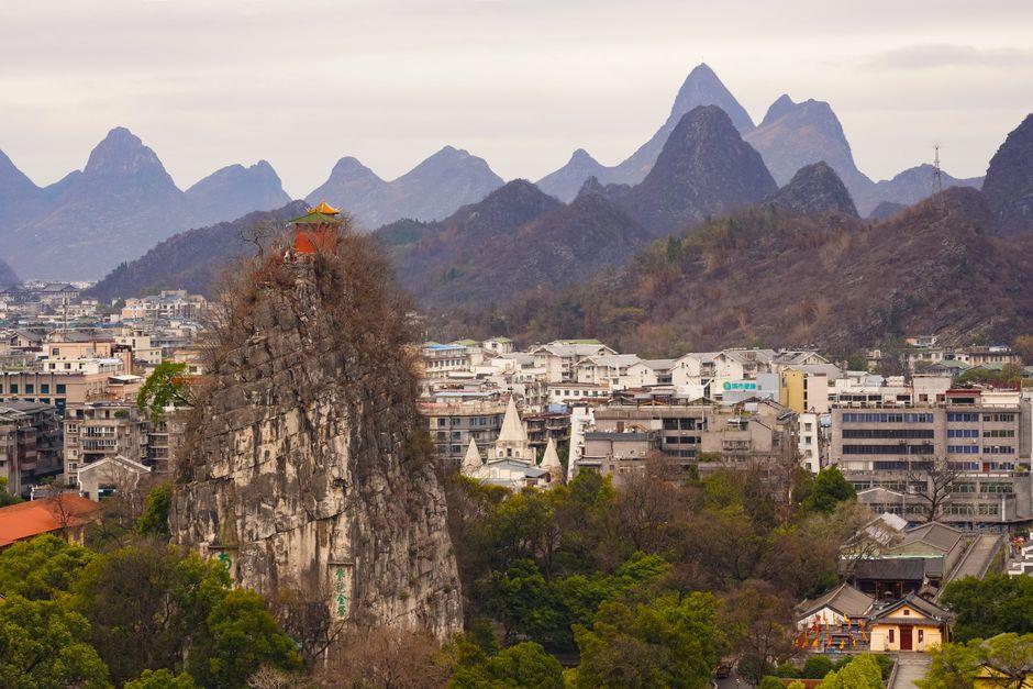 Qingxiu Mountain (青秀山)