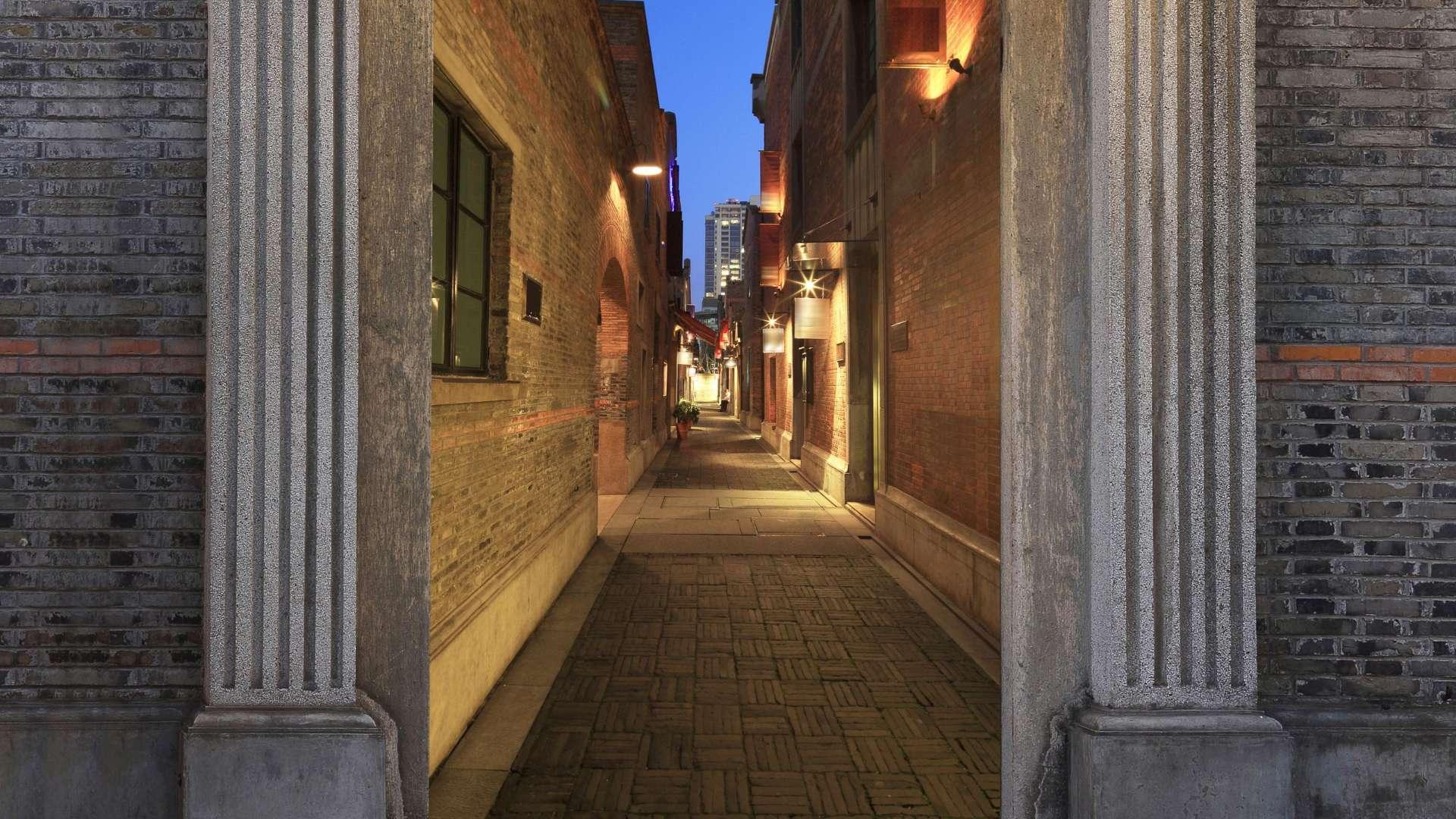 Xintiandi: Restored Shikumen Lanes in the Old Concession