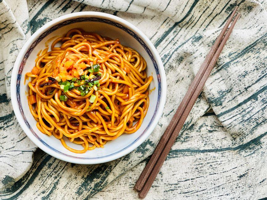 Hot Dry Noodles (热干面)