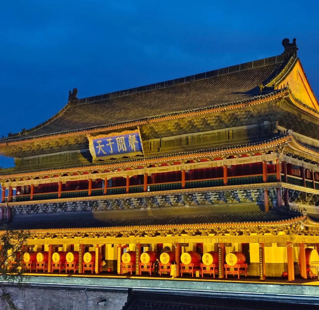Bell Tower & Drum Tower: Xi'an's Ming Dynasty Centrepiece