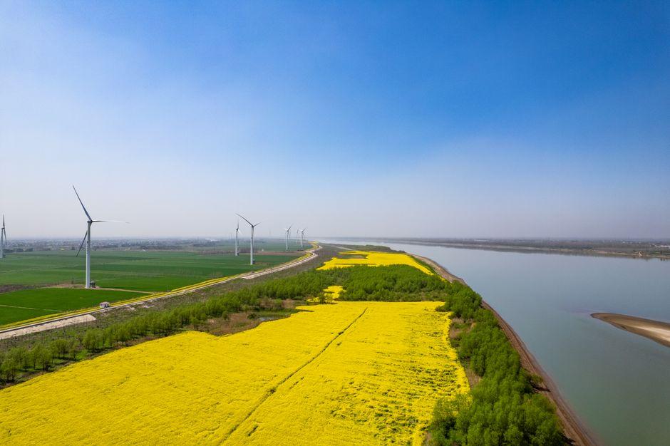 Yellow River Scenic Area (黄河风景名胜区)